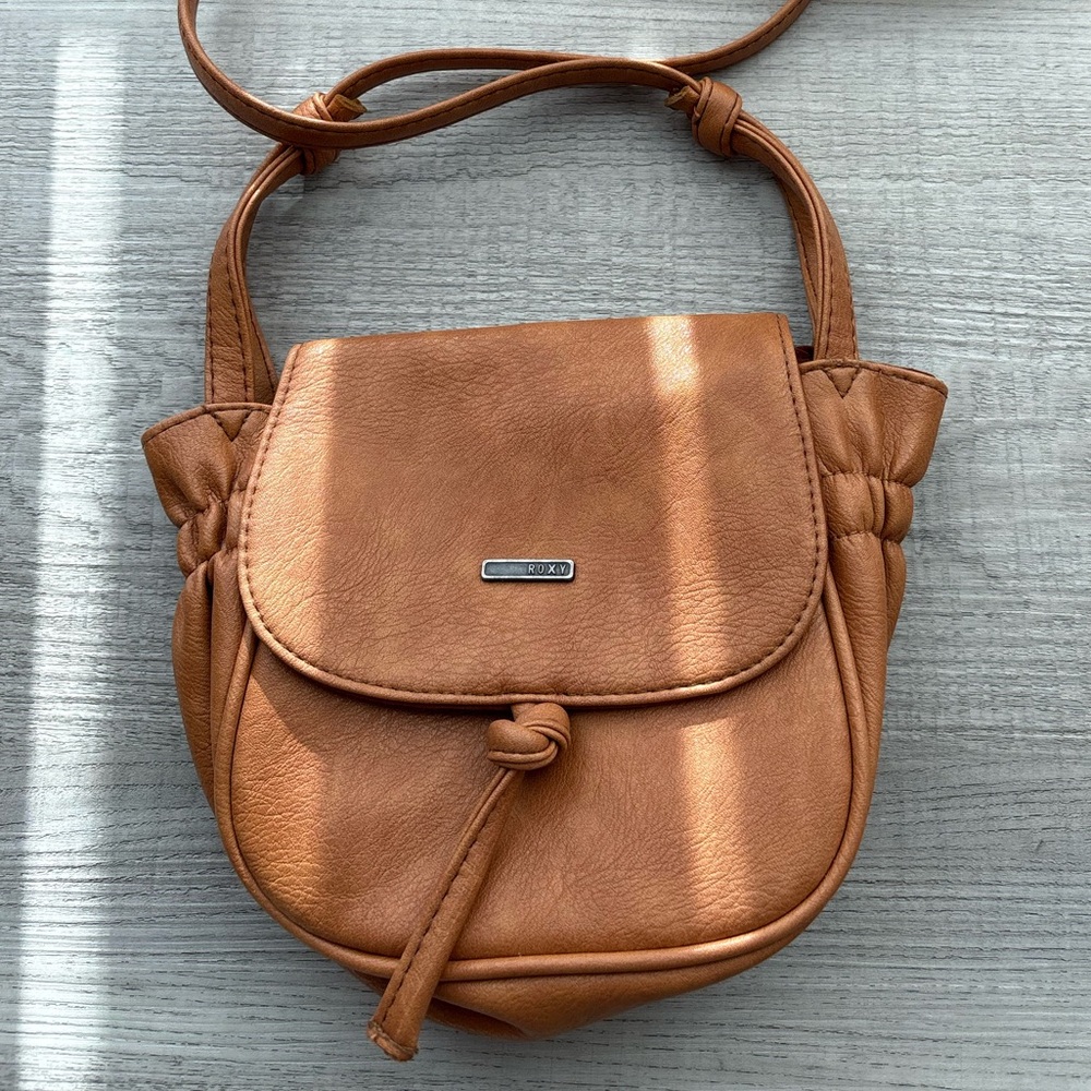 Roxy Brown Crossbody Neutral Purse